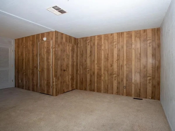 a view of cabinets with entryway