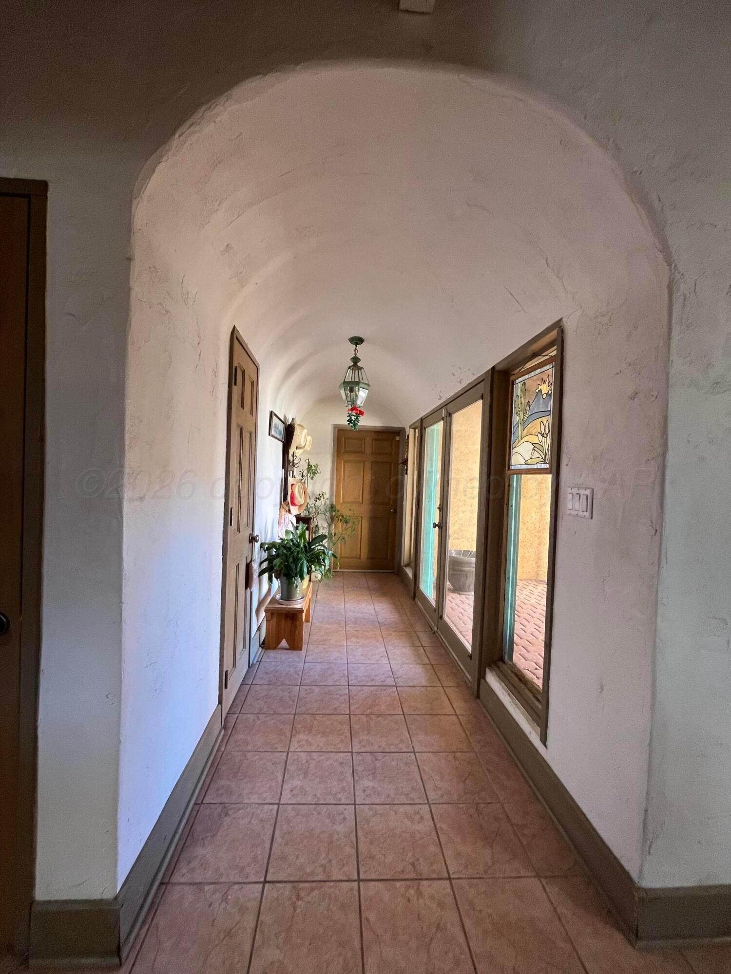 911 South Main Street Childress, TX 79201 - Photo 11 of 35 IMG_4293