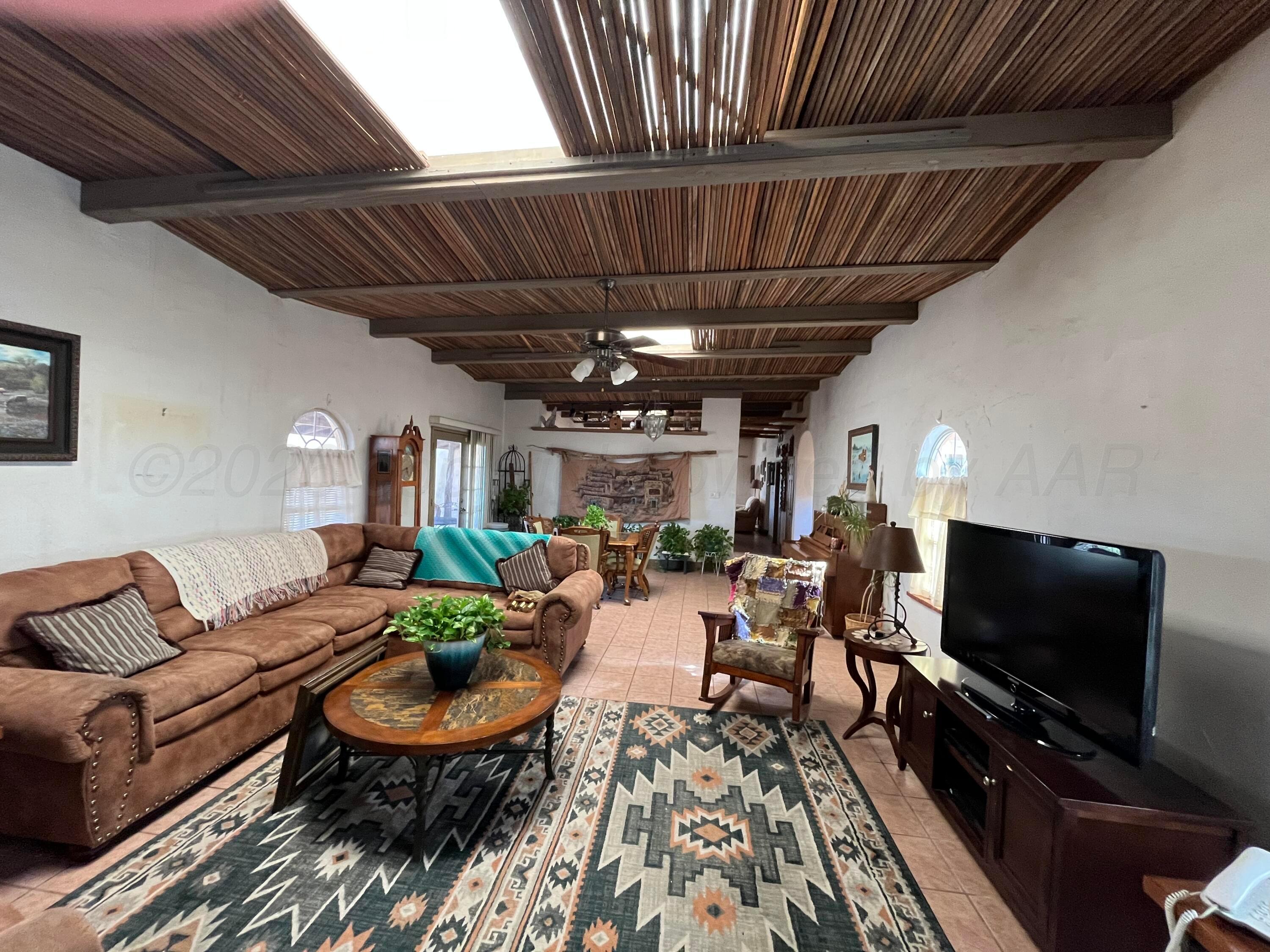 911 South Main Street Childress, TX 79201 - Photo 14 of 35 IMG_4290