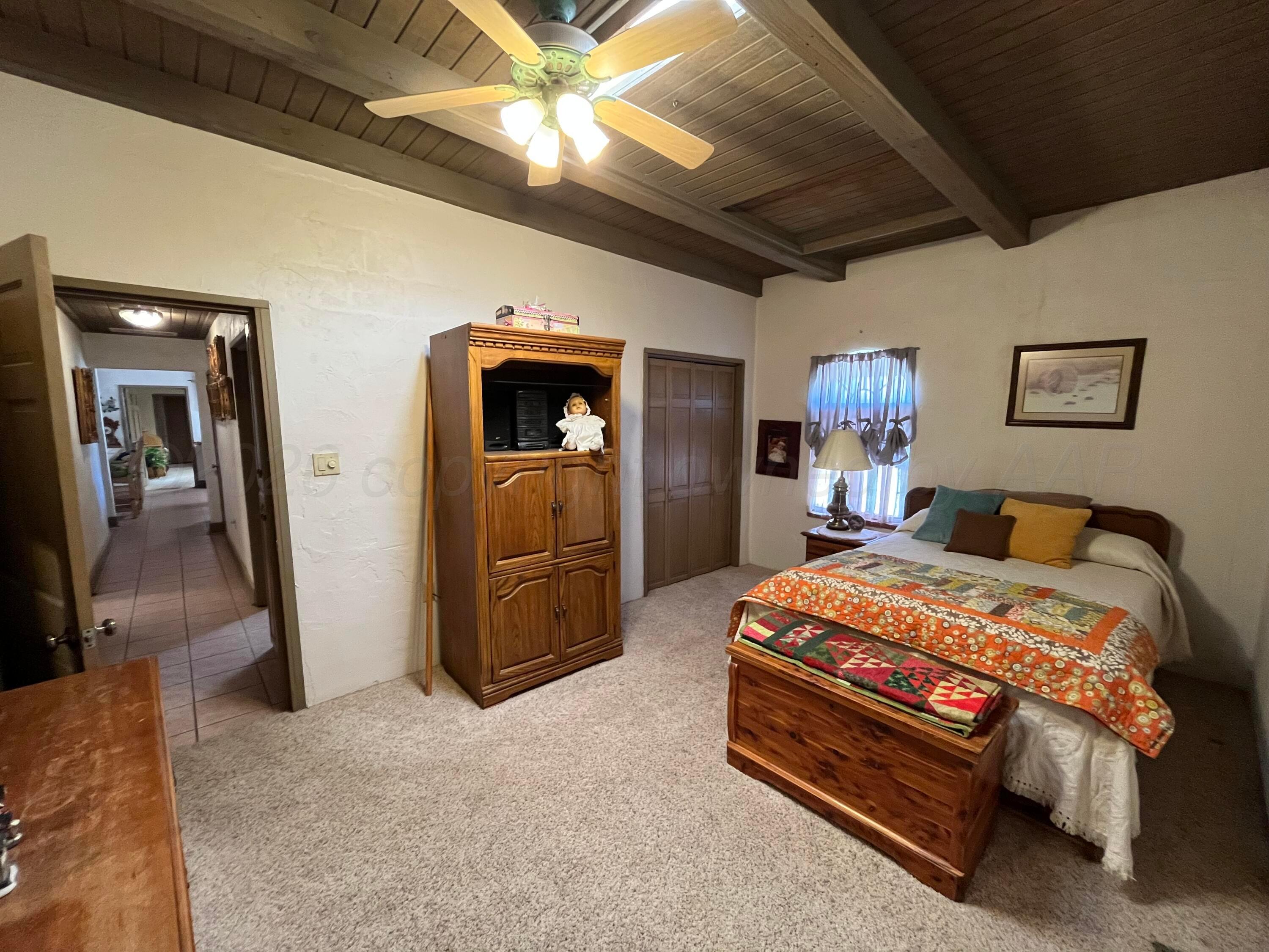 911 South Main Street Childress, TX 79201 - Photo 27 of 35 IMG_4311