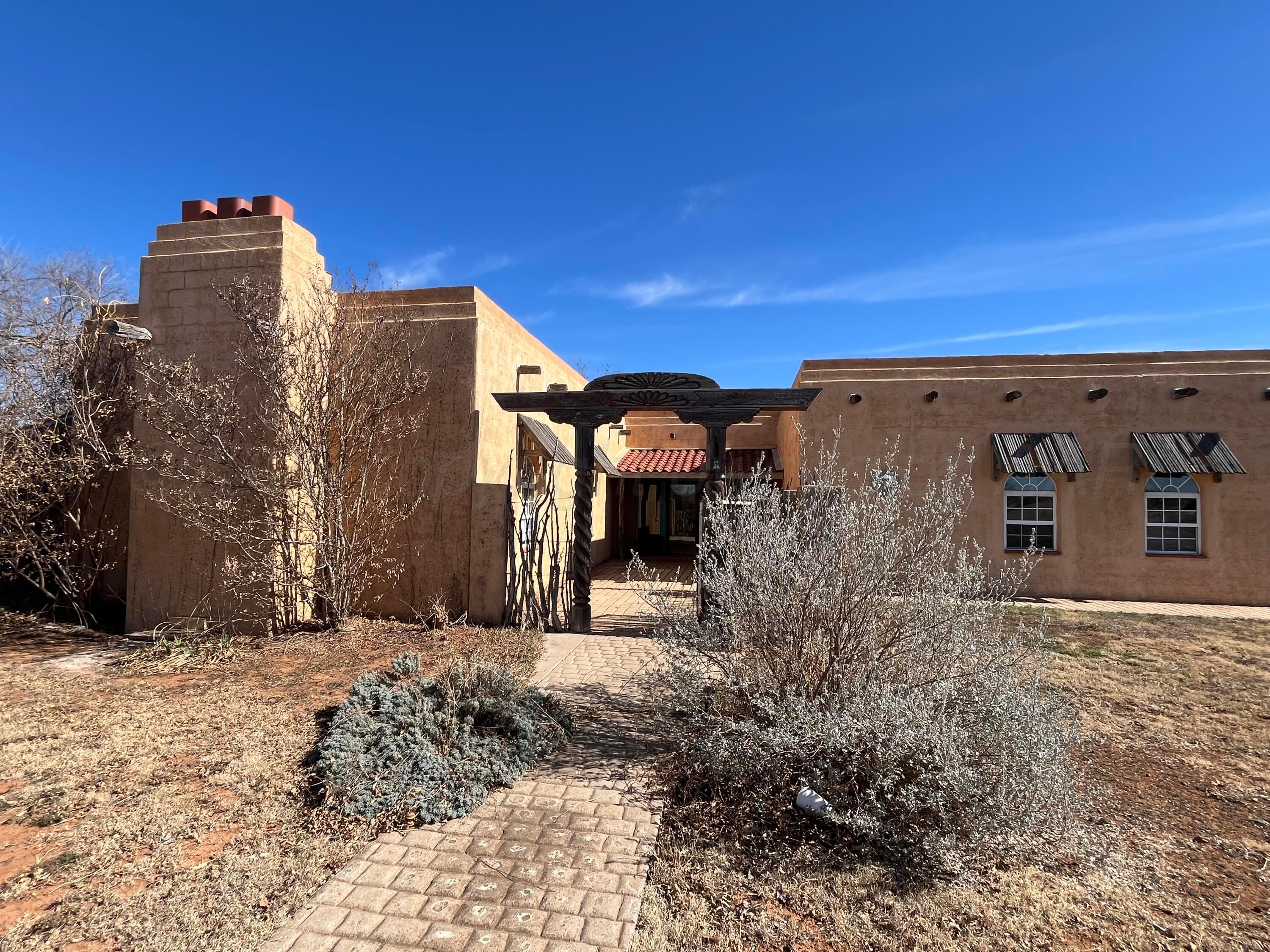 911 South Main Street Childress, TX 79201 - Photo 3 of 35 IMG_4337