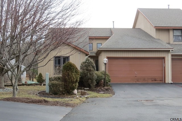 170 Harvard Road Colonie, NY 12189 - Photo 1 of 17 Photo 1