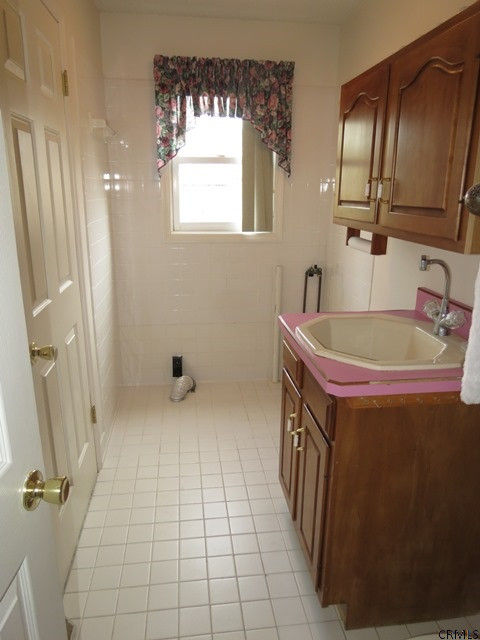 170 Harvard Road Colonie, NY 12189 - Photo 14 of 17 Photo 14