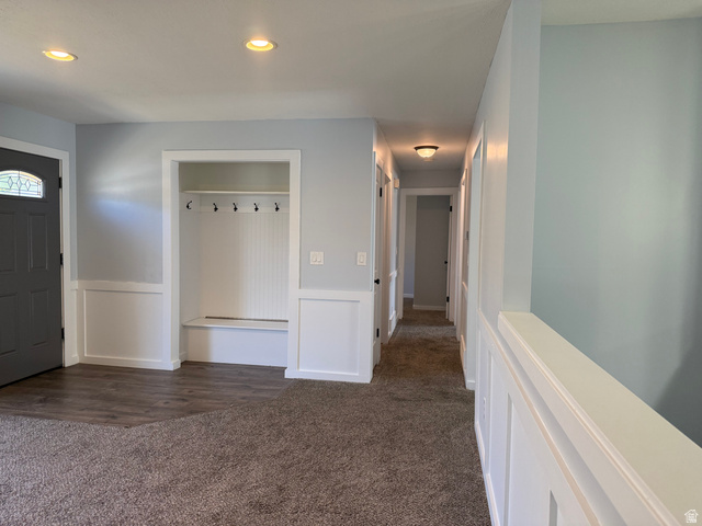 9892 Roseboro Road Sandy, UT 84092 - Photo 8 of 44