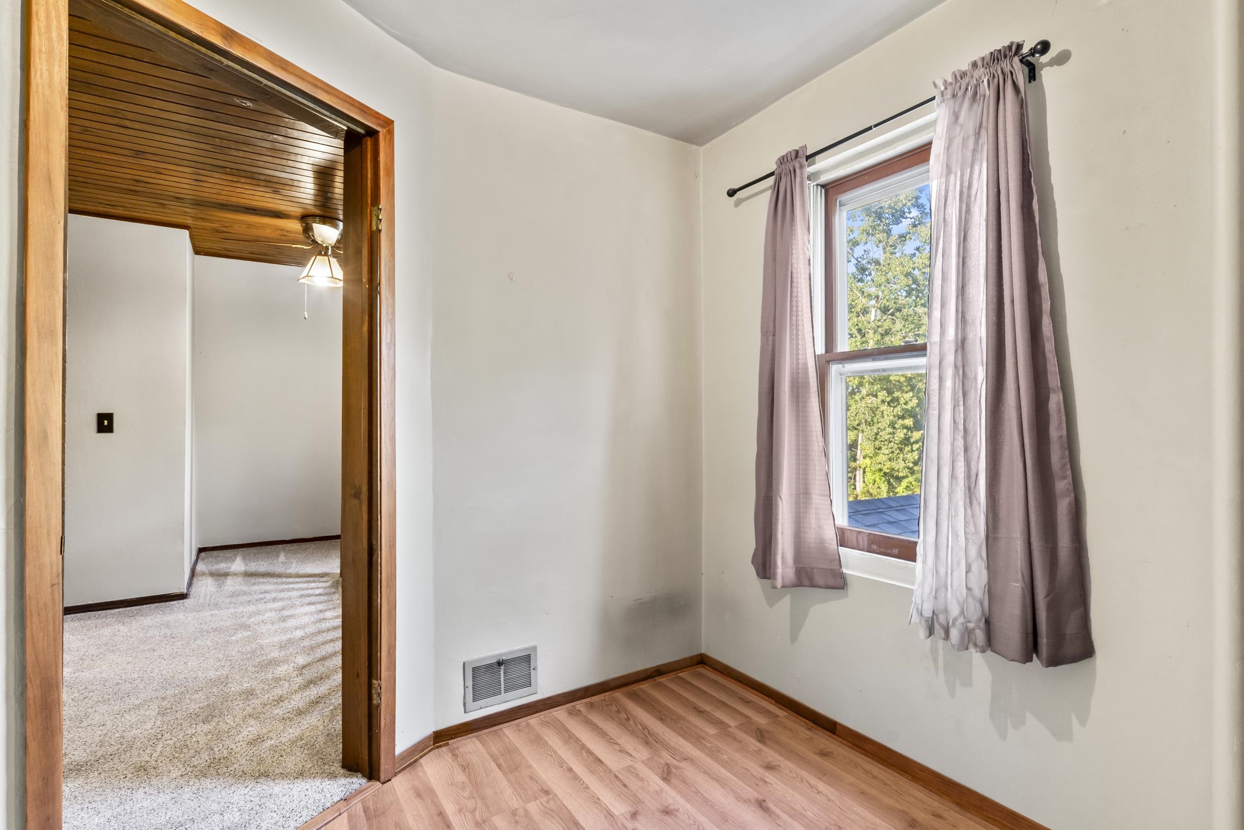 3472 Northwood Road Suamico, WI 54313 - Photo 15 of 30 Gallery Image 15