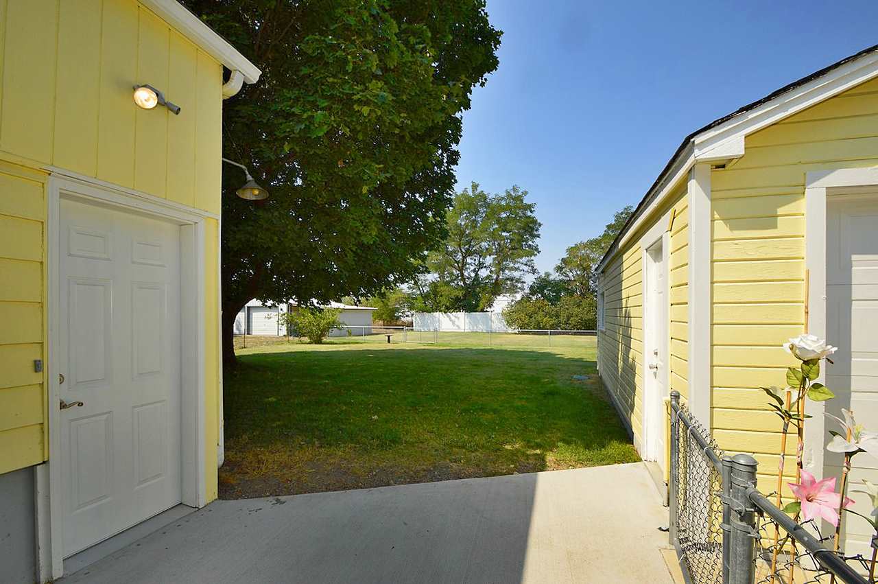 517 North Corbin Road Greenacres, WA 99016 - Photo 17 of 20 Gallery Image 17