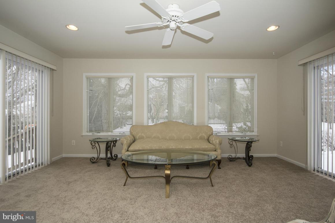 8210 Burnley Road Towson, MD 21204 - Photo 8 of 30 Sun Room