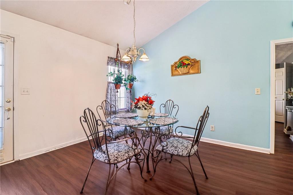 6233 Compass Drive Flowery Branch, GA 30542 - Photo 5 of 20