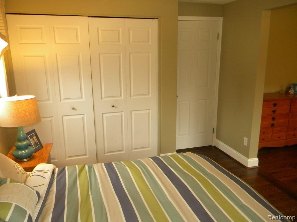 739 Lynndale Drive Rochester, MI 48309 - Photo 17 of 44 DSCN6073.jpg