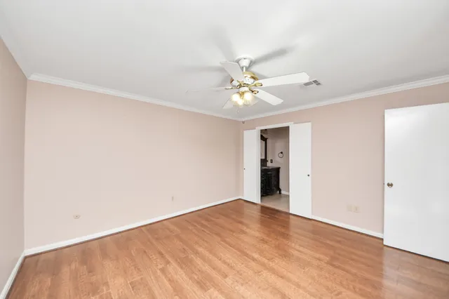 $1,995 | 14115 Wickersham Lane, Houston, TX 77077