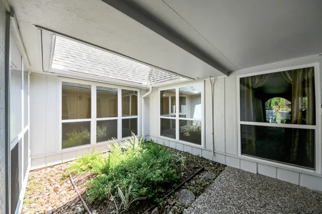 $1,995 | 14115 Wickersham Lane, Houston, TX 77077