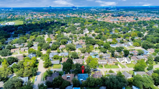 $1,995 | 14115 Wickersham Lane, Houston, TX 77077