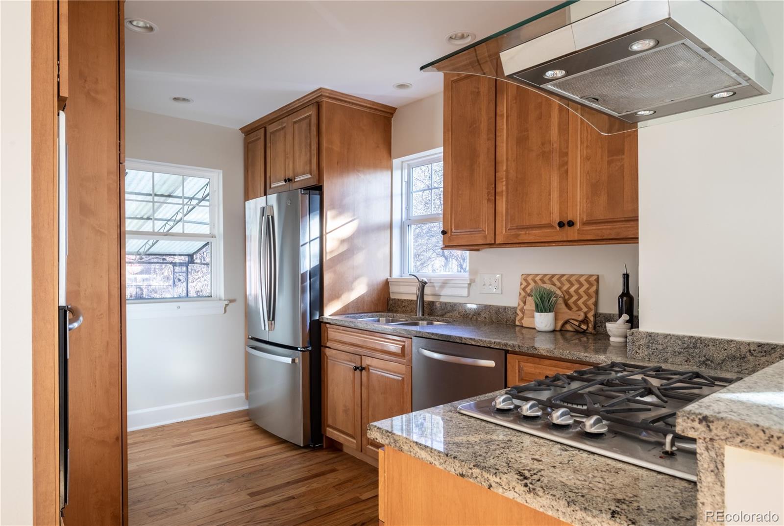 1586 Ivanhoe Street Denver, CO 80220 - Photo 20 of 49