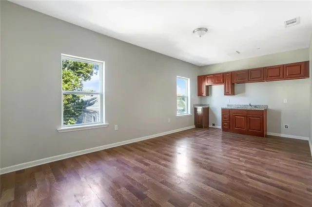 $1,400 | 1716 Marais Street, New Orleans, LA 70116