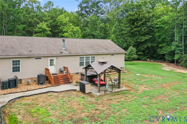 $490,000 | 19601 Creek Side Drive, Spring Grove, VA 23881