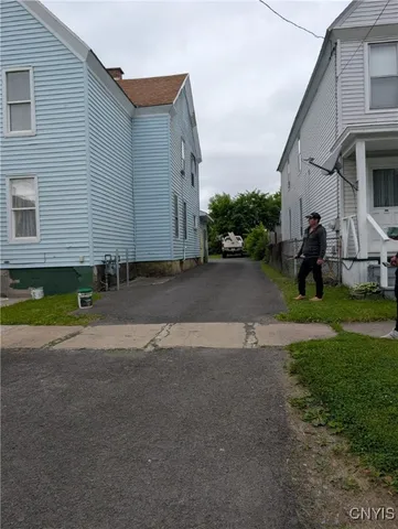 $199,900 | 1534 Brinckerhoff Avenue, Utica, NY 13501