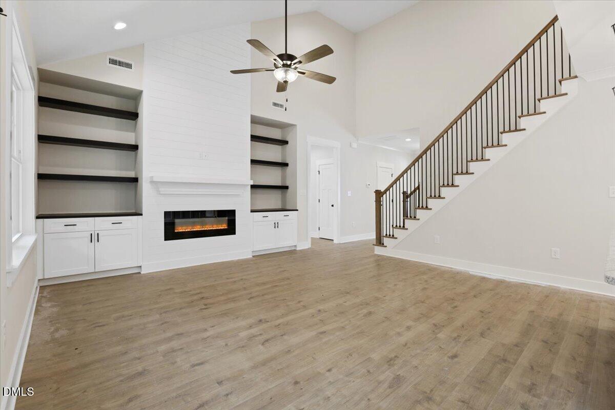 11-1530 S Big Woods Rd-11