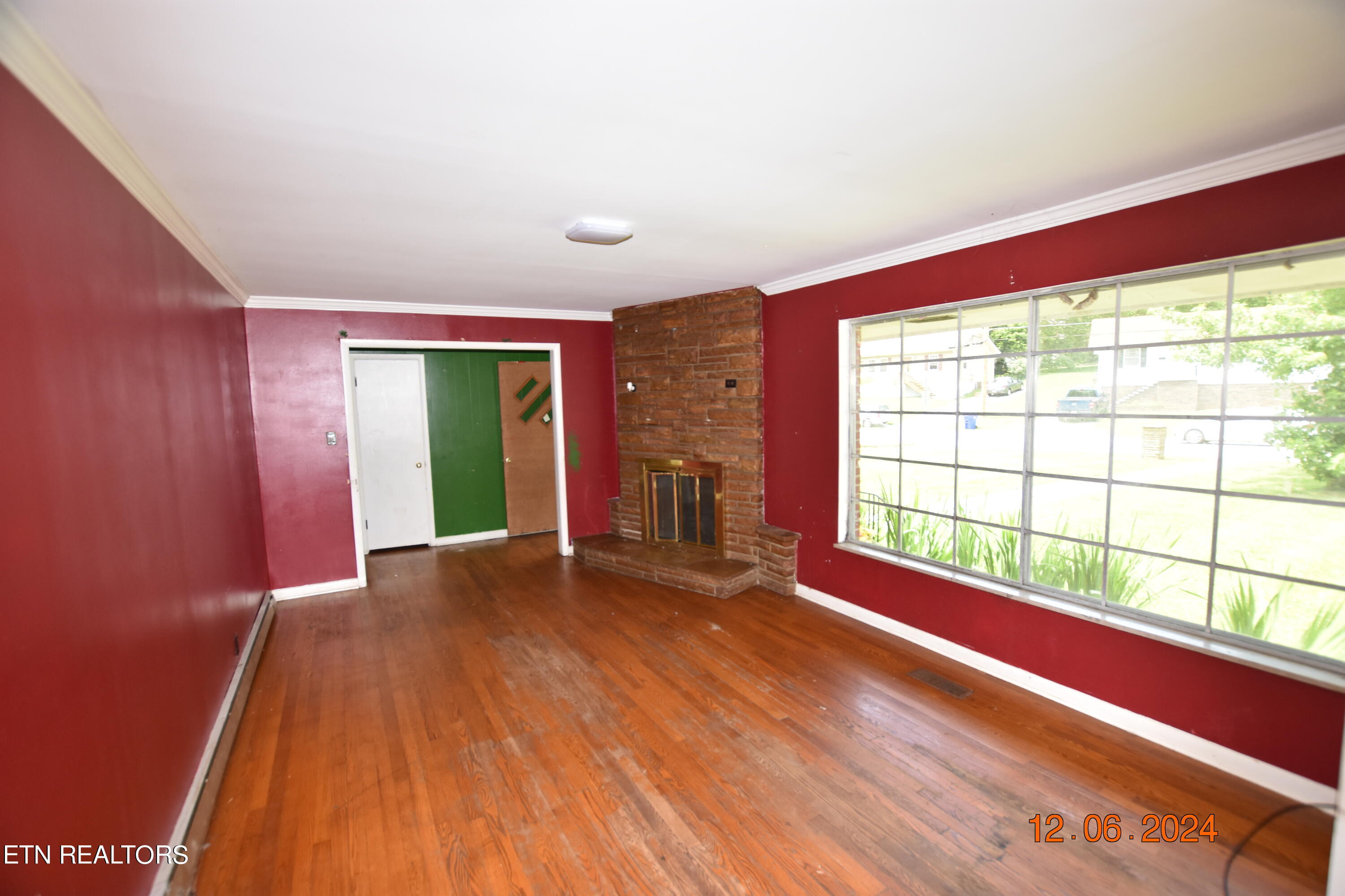 177 Robertsville Road Oak Ridge, TN 37830 - Photo 3 of 25 DSC_0622