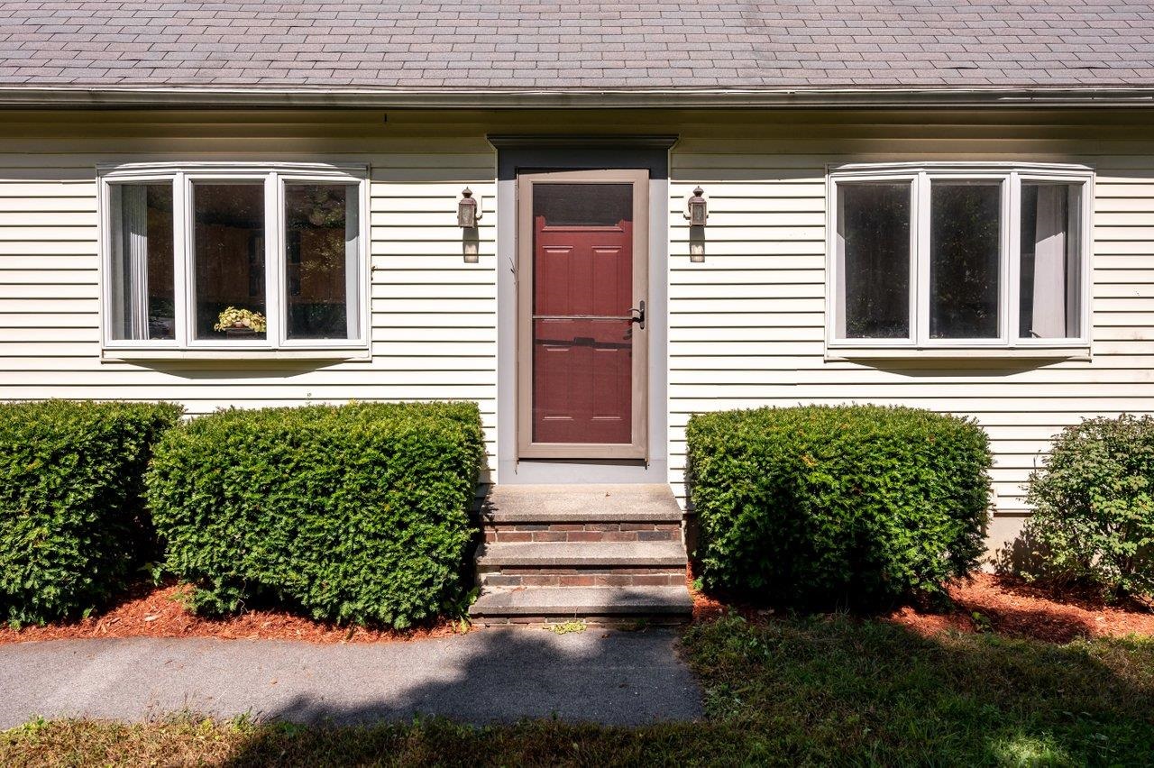 7 Beaver Dam Road South Berwick, ME 03908 - Photo 6 of 40 Gallery Image 6