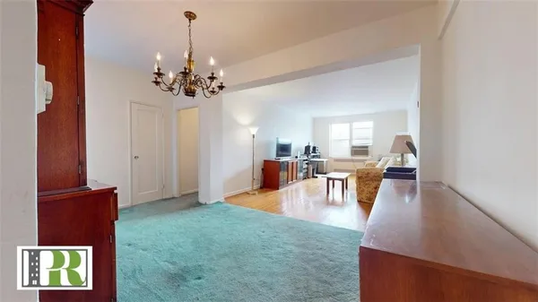 $269,000 | 902 Ocean Parkway, Unit 4G | Midwood