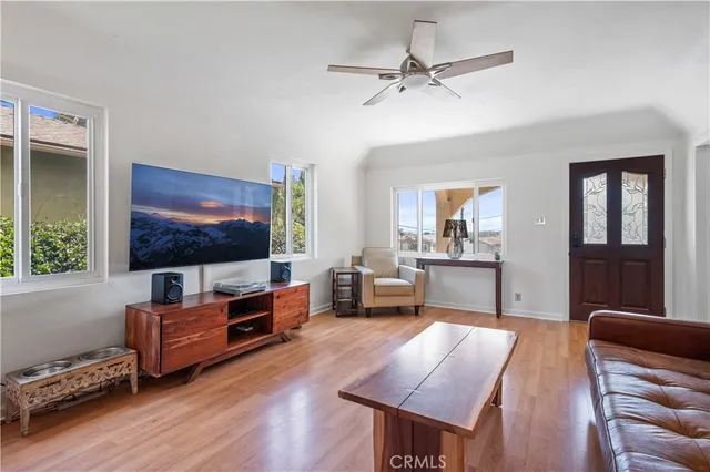 $785,000 | 750 West 2nd Street, San Pedro, CA 90731