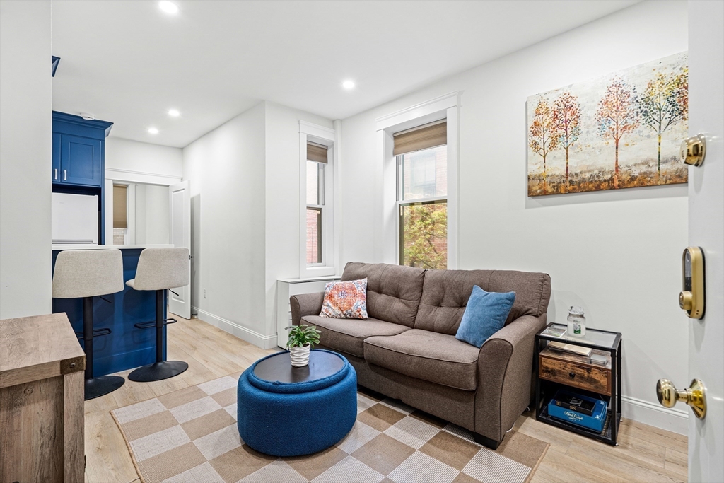 31 Irving Street, Unit 4 Boston, MA 02114 - Photo 3 of 15