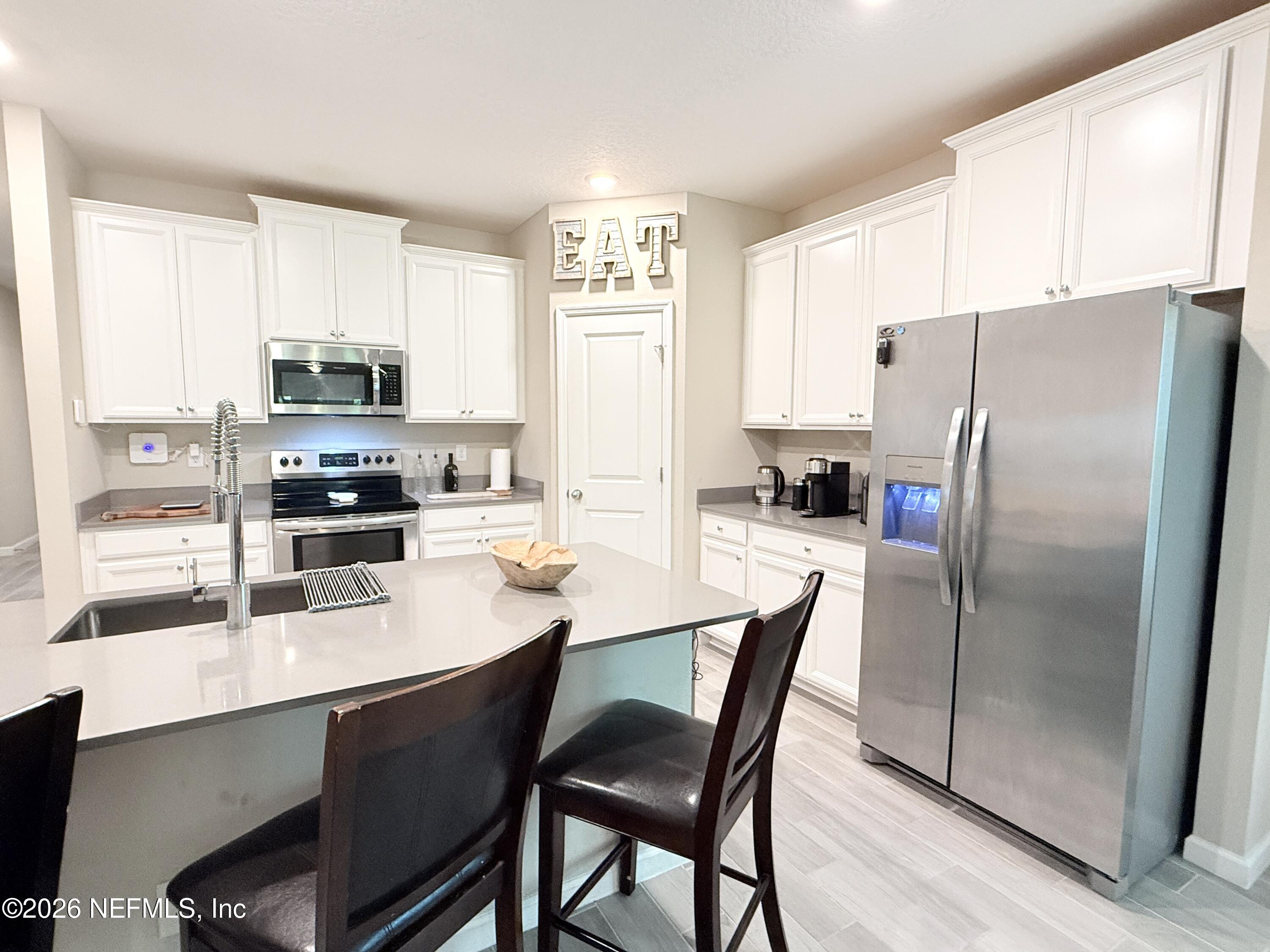 1676 Enclave Road Jacksonville, FL 32277 - Photo 10 of 33 IMG_9371