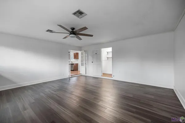 $2,100 | 8765 Glen Ellen Drive, Baton Rouge, LA 70809