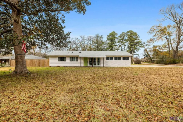 $2,100 | 8765 Glen Ellen Drive, Baton Rouge, LA 70809