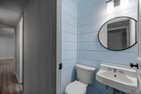 $2,100 | 8765 Glen Ellen Drive, Baton Rouge, LA 70809