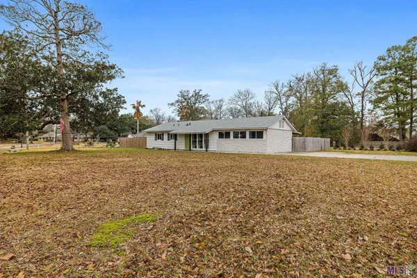 $2,100 | 8765 Glen Ellen Drive, Baton Rouge, LA 70809