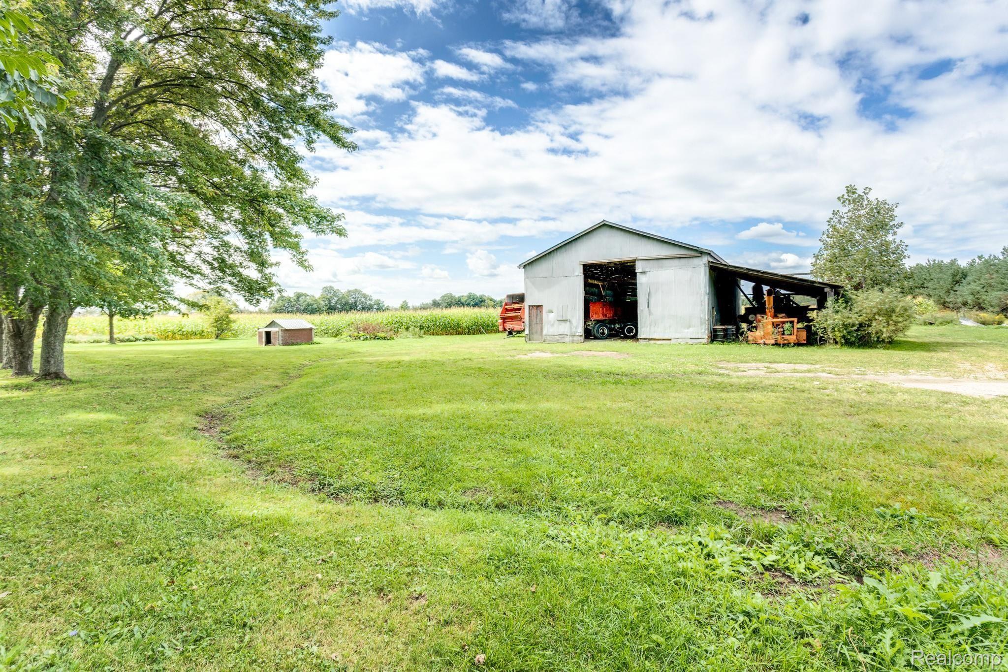 3431 Cogley Road Avoca, MI 48006 - Photo 53 of 54 3431 Cogley Rd (2 of 46).jpg