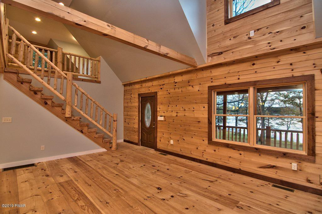 61 Giles Road Waymart, PA 18472 - Photo 7 of 45