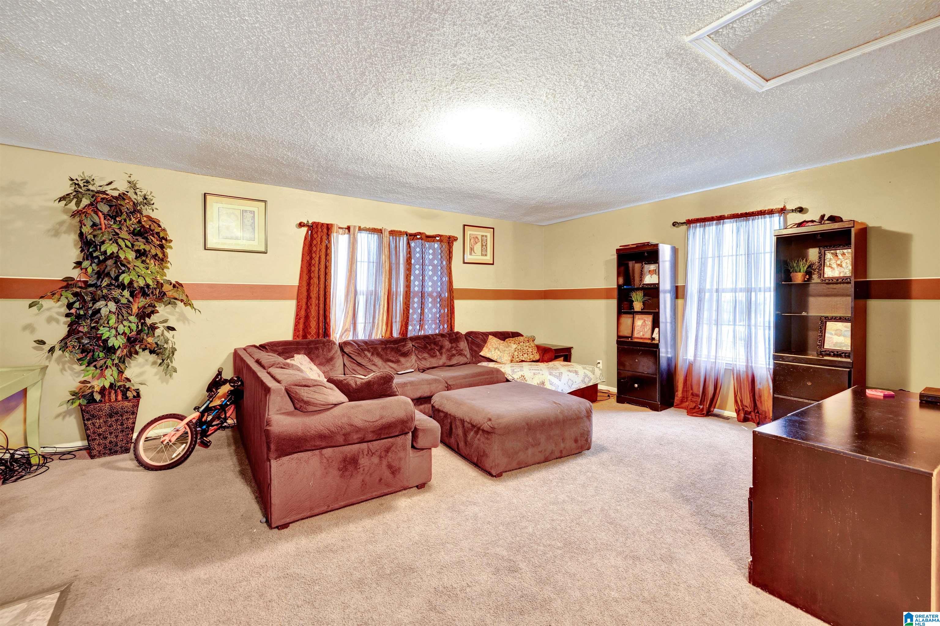307 Woodward Road Birmingham, AL 35228 - Photo 8 of 35
