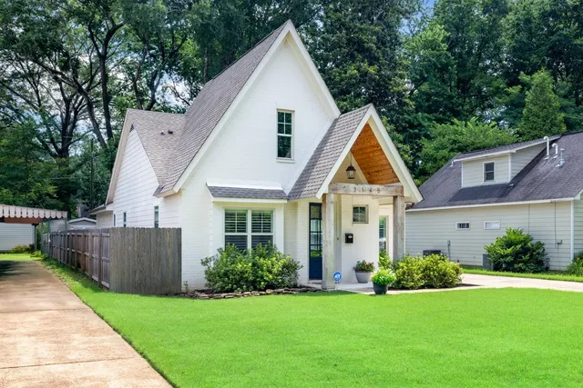 $340,000 | 3145 Wilcox Avenue, Memphis, TN 38111