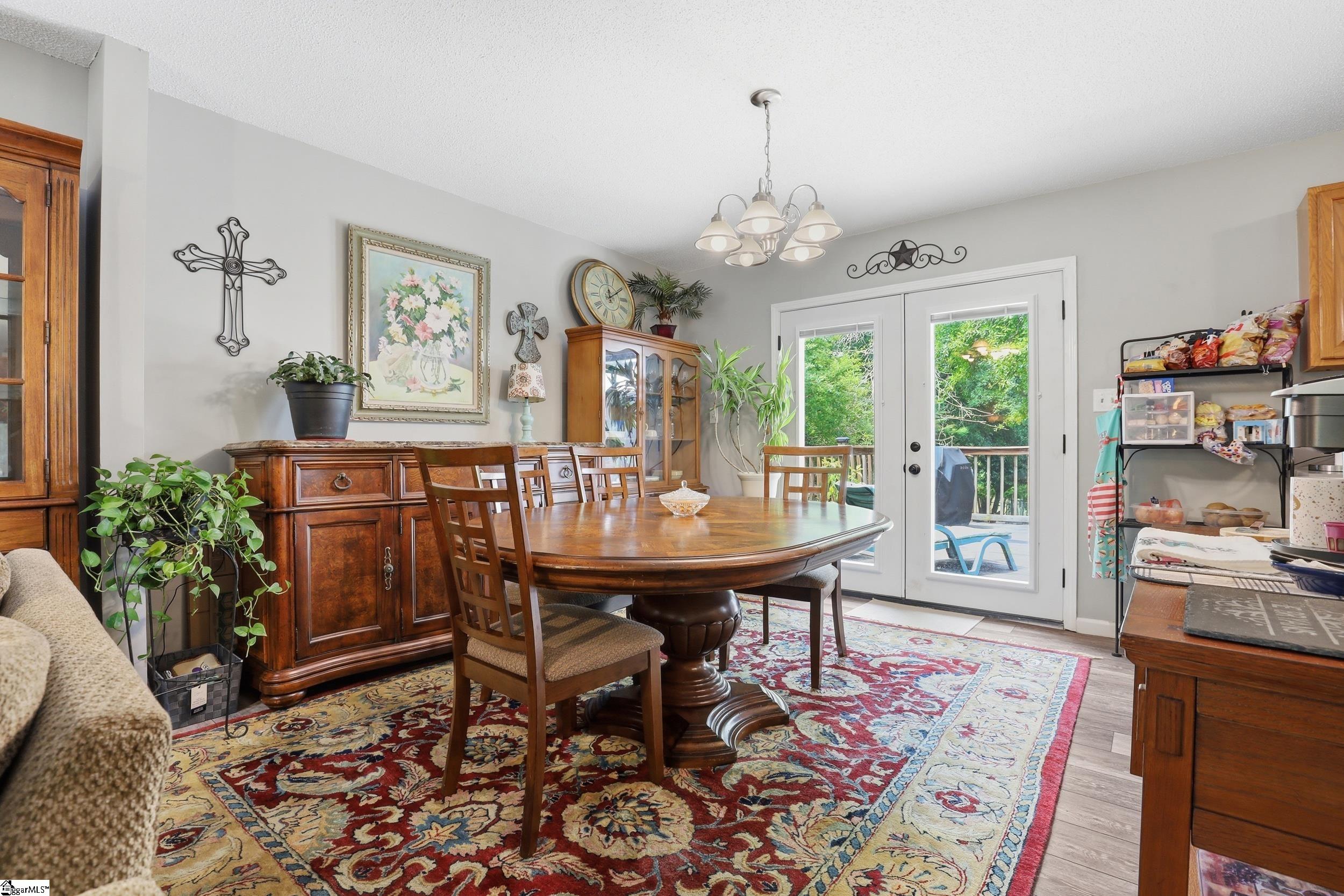 292 Carr Road Piedmont, SC 29673 - Photo 7 of 38