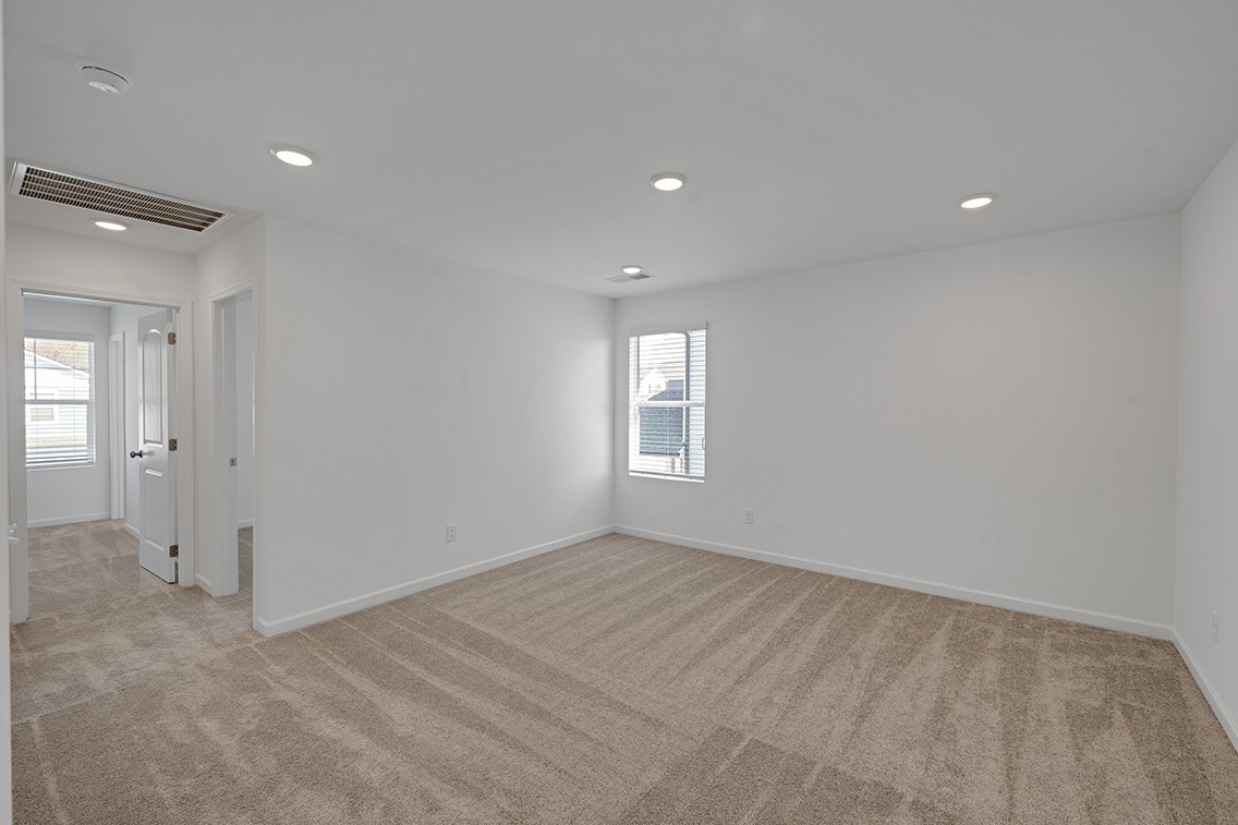 5305 Carnegie Road Old Hickory, TN 37138 - Photo 14 of 32 an empty room with windows and closet
