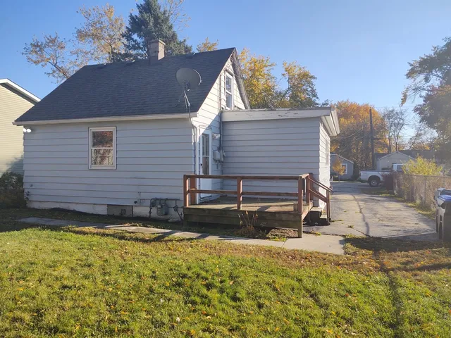 $1,500 | 10398 West Waldo Avenue, Beach Park, IL 60087