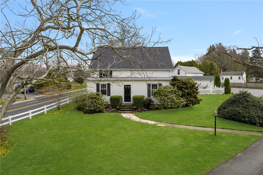599 East Main Road Middletown, RI 02842 - Photo 1 of 47