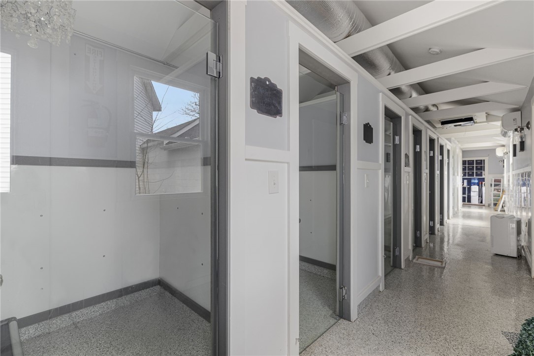 599 East Main Road Middletown, RI 02842 - Photo 29 of 47