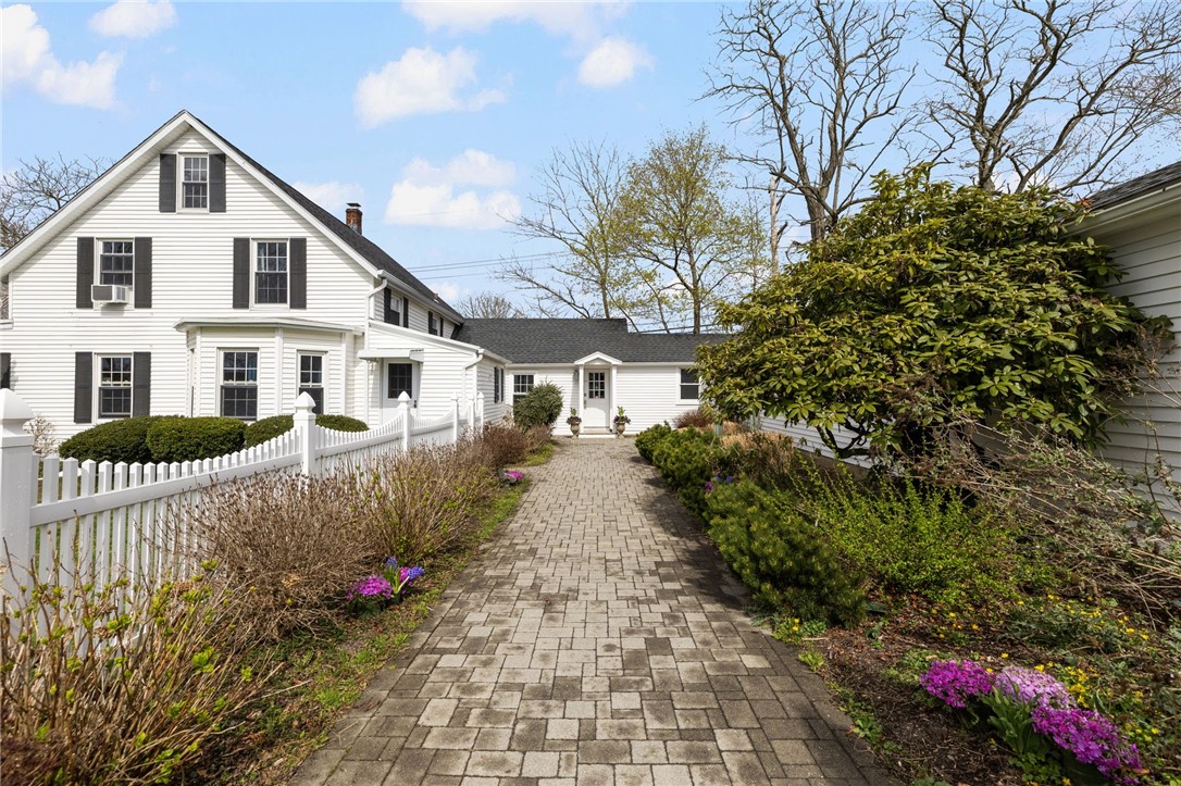 599 East Main Road Middletown, RI 02842 - Photo 46 of 47