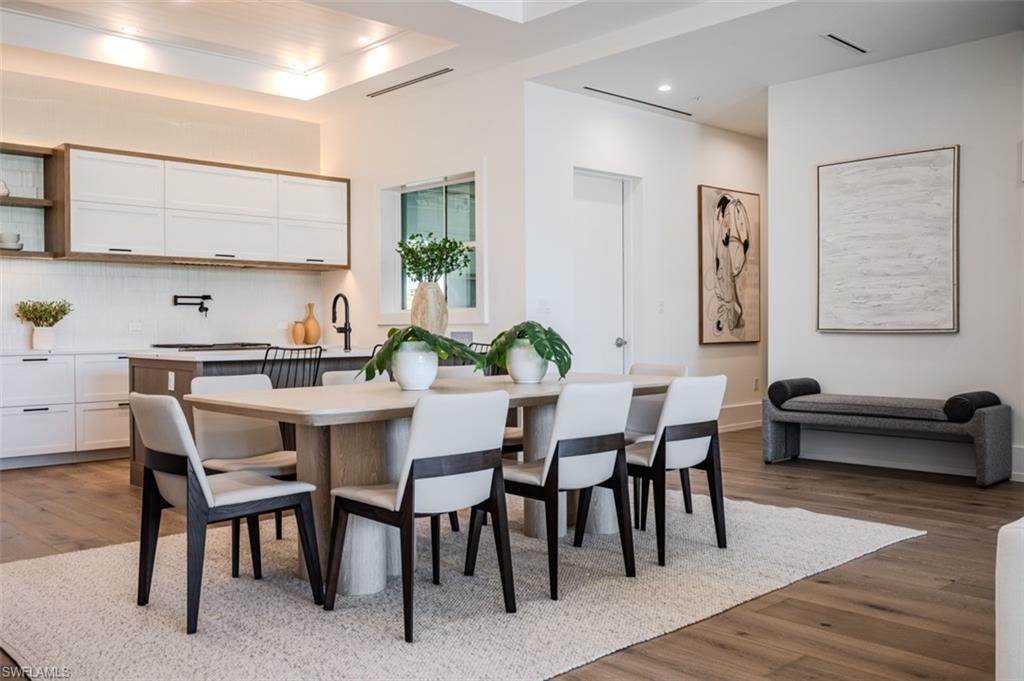 201 8th Street South, Unit 103 Naples, FL 34102 - Photo 11 of 47