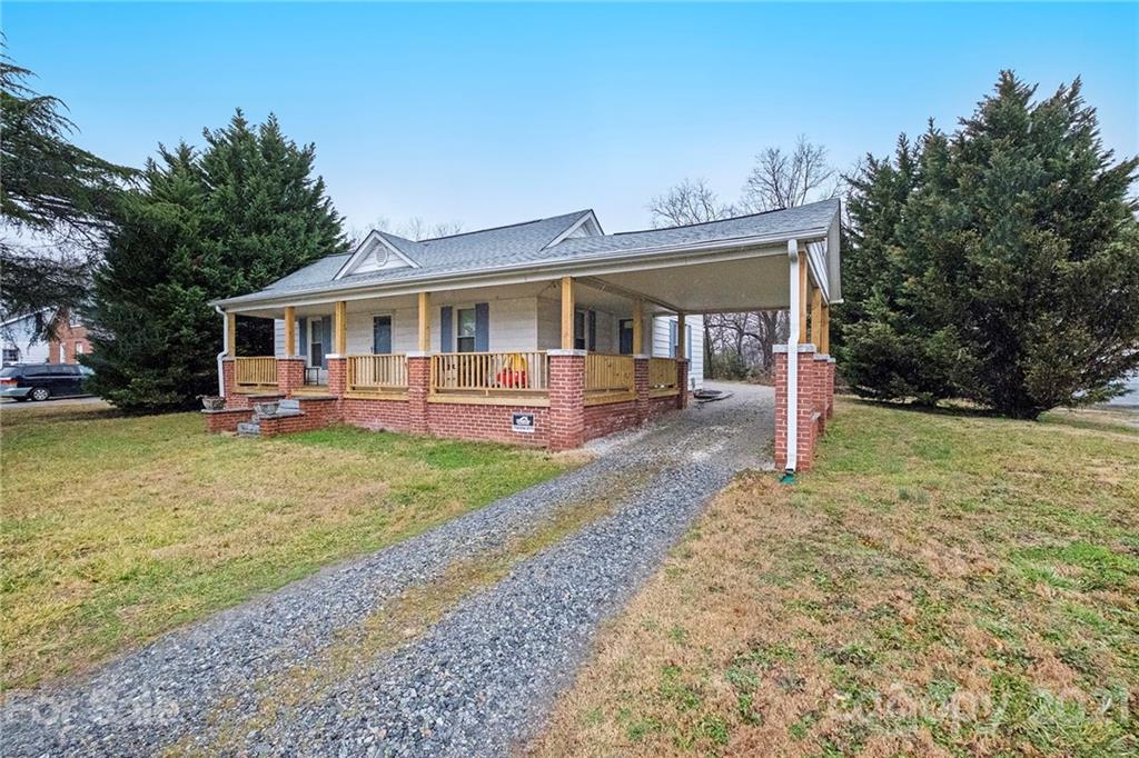 702 Bethpage Road Kannapolis, NC 28081 - Photo 3 of 27 Gallery Image 3