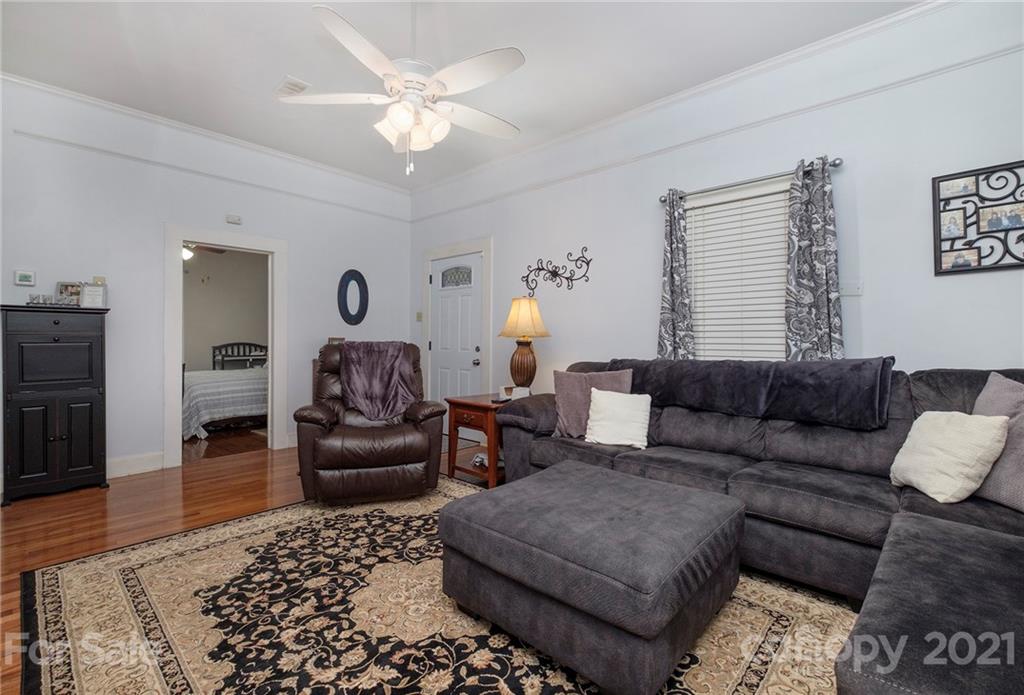 702 Bethpage Road Kannapolis, NC 28081 - Photo 5 of 27 Gallery Image 5