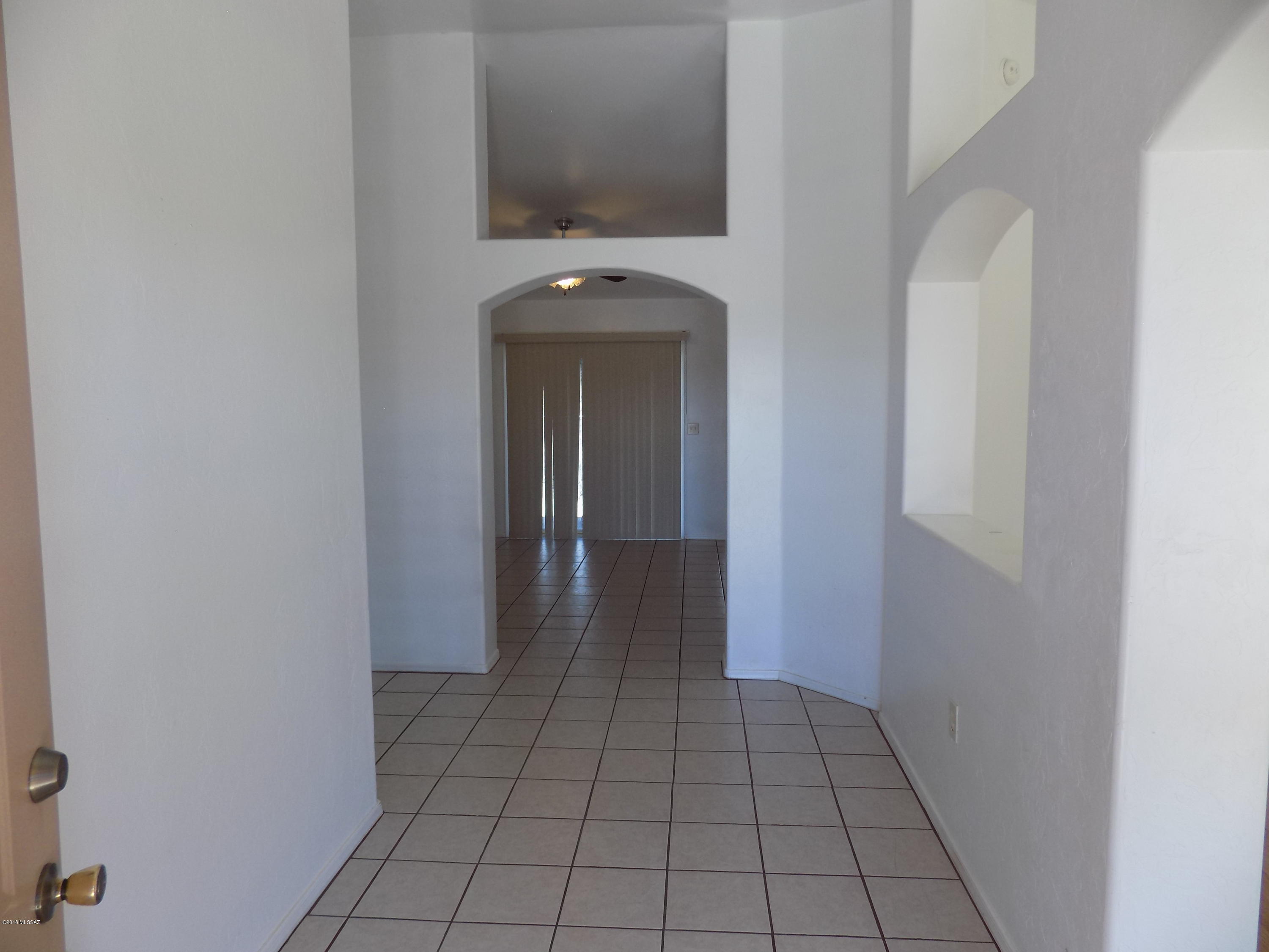 951 Via Visalia Rio Rico, AZ 85648 - Photo 6 of 20