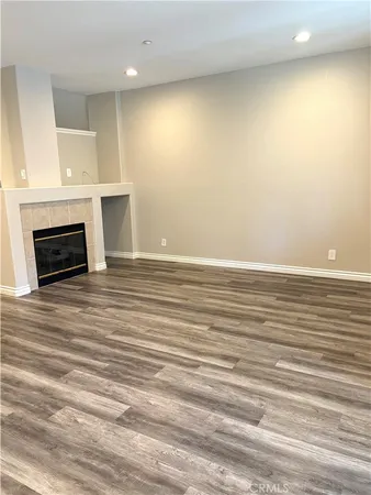 $3,750 | 309 Falcon Creek, Irvine, CA 92618