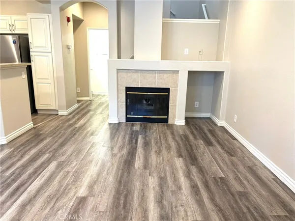 $3,750 | 309 Falcon Creek, Irvine, CA 92618