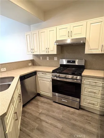 $3,750 | 309 Falcon Creek, Irvine, CA 92618