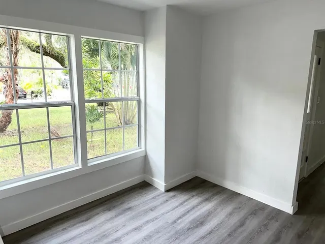 $2,400 | 1714 2nd Avenue East, Bradenton, FL 34208