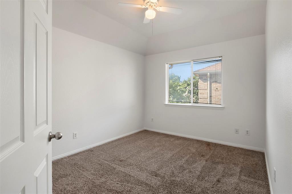 2113 Glen Manor Road Corinth, TX 76208 - Photo 29 of 36